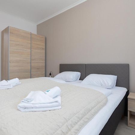 Przestronny Apartament Z Balkonem - Przy Porcie - Swinoujscie By Noclegi Renters מראה חיצוני תמונה