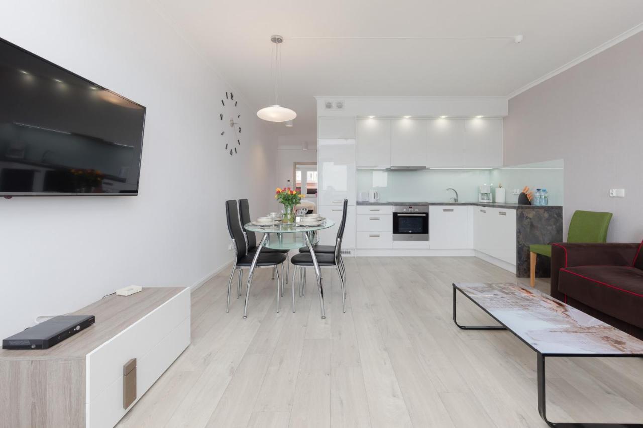 Przestronny Apartament Z Balkonem - Przy Porcie - Swinoujscie By Noclegi Renters מראה חיצוני תמונה